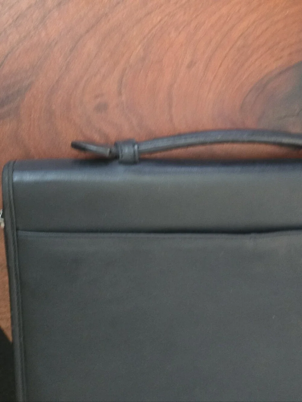 Americas Avenue Black ZipperedPadfolio with Built-in Calculator Binder Organizer